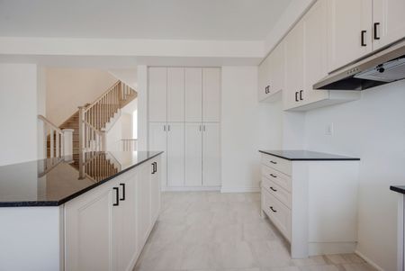For Lease - 78 Fieldfare Road, Brampton, Ontario - Photo 2
