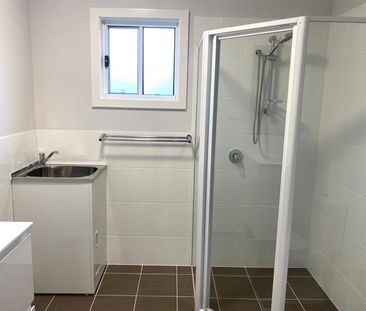 Modern 2 Bedroom Granny Flat - Photo 2