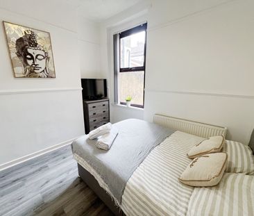 Room in a Shared House, Chirkdale Street, L4 - Photo 3