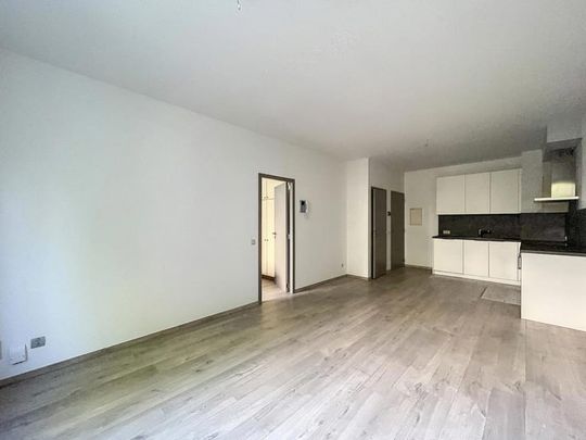 Appartement te huur - Foto 1