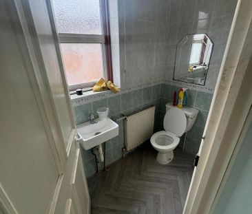 5 bedroom townhouse to rent - Photo 1