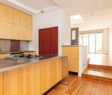 Stunning City Fringe Home - Photo 6