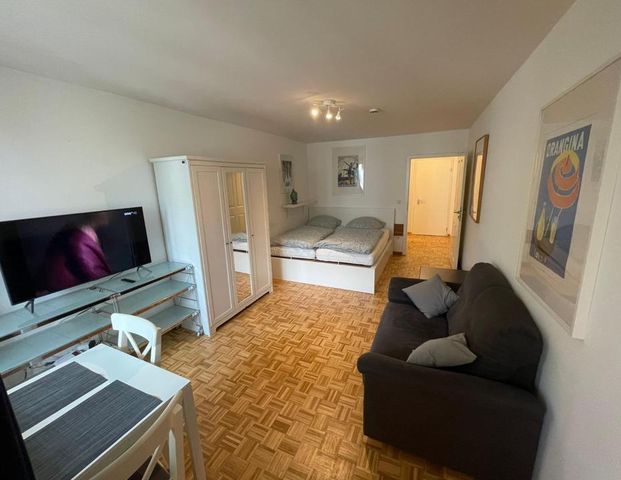 *Suche Nachmieter* 1-Zimmer Wohnung mit Balkon in Schwabing-West - Photo 1