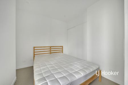 2 Bedroom Apartment for rent with stunning city view in MY80! Close to everything! - Photo 3