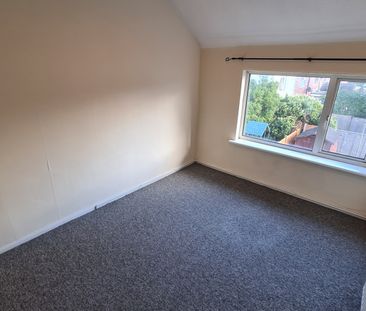 Lansdowne Grove, South Wigston, LE18 - Photo 5