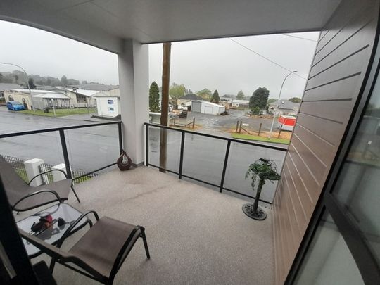 Tuakau, 2/10 St Stephens Ave - Photo 1