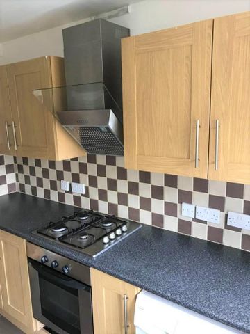 3 bedroom house to rent - Photo 3