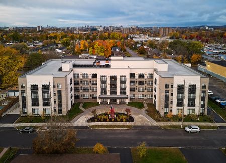 A Quiet And Safe Community Close To Downtown Ottawa | All-inclusive apartments | Call 819-800-3993 To Book A Visit - Photo 5