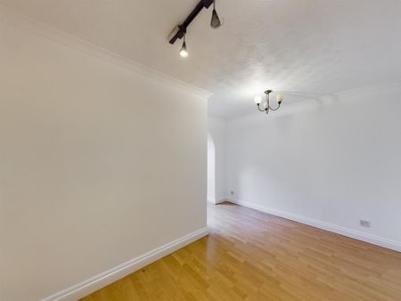 2 bedroom terraced house to rent - Photo 2