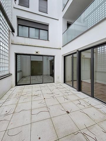 Location Appartement 6 pièces 85m² BORDEAUX 33000 - Photo 4