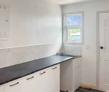 TOKOROA - 3 BEDROOMS - Photo 3