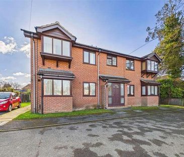 Christine Court, Southwood Road, Farnborough, Hampshire, GU14 - Photo 6