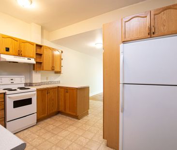 Frontenac Street Apartments - Photo 6