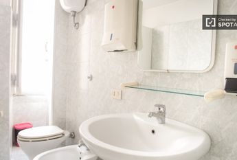 Mieszkanie na wynajem - 130 m² - 4 pokoje Roma Lacjum