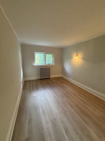 For Lease - 183 st clair Avenue Unit# upper, Toronto, Ontario - Photo 3