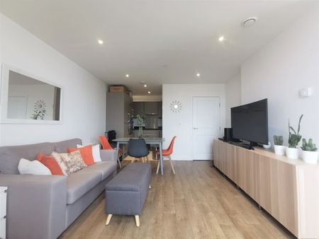 Bessemer Place Platinum Riverside Greenwich SE10 - Photo 4