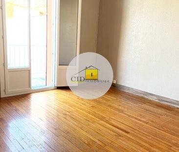 Location Appartement 2 pièces 50m² ST PRIEST 69800 - Photo 3