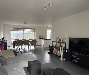 Huis te huur in Eeklo voor € 1.125 met 4 slaapkamers - Foto 2