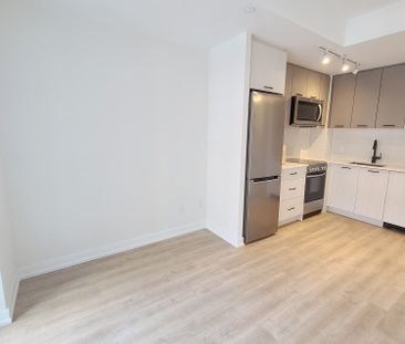 For Lease - 2300 St. Clair Avenue Unit# 203, Toronto, Ontario - Photo 4