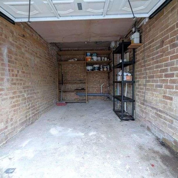 Moselle Drive, Gloucester, GL3 - Photo 1