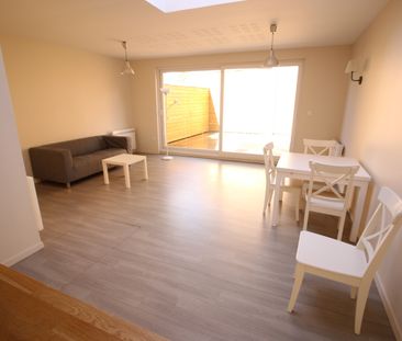 Location Appartement 2 pièces 55m² QUESNOY SUR DEULE 59890 - Photo 2