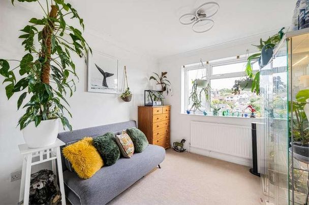 Lindfield Close, Saltdean, Brighton, BN2 - Photo 1