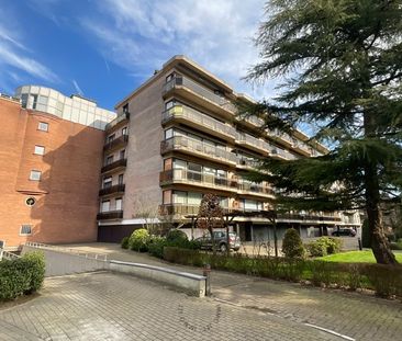 Energiezuinig appartement gelegen in centrum van Beveren met 2 slaa... - Photo 4