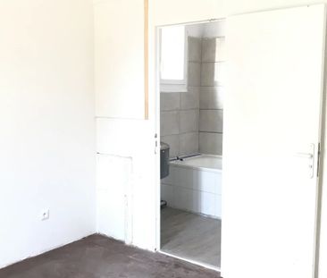 Location Appartement 4 pièces 70 m2 à Pézenas - Photo 6