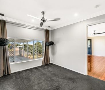 ~ Immaculately Presented in Enviable North Side Location ~ - Photo 3