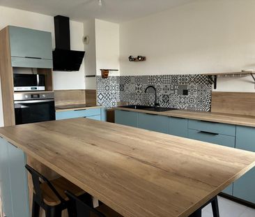 Location Appartement 3 pièces 67m² VALENCE 26000 - Photo 3