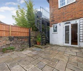 Oakhill Road, SW15 - Photo 1