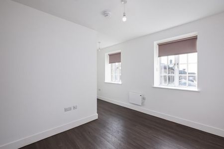 2 bedroom flat to rent - Photo 4