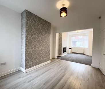 2 bedroom terraced house to rent - Photo 3