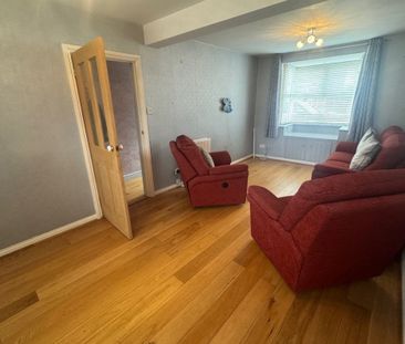 Priory Road - Photo 4