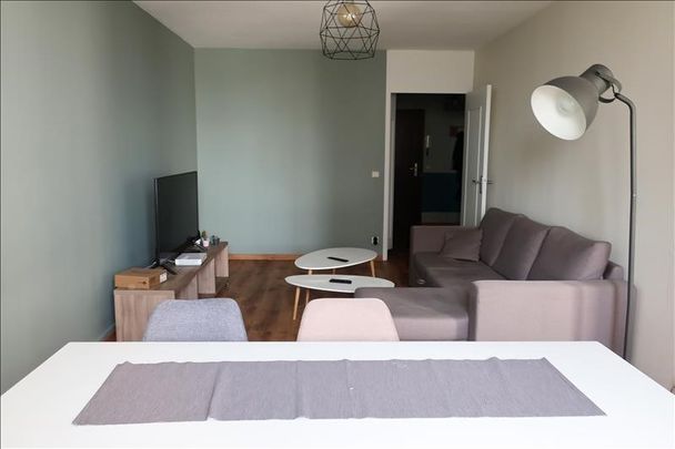 1 pièce - Meublé - 12,5 m² - 3ème étage - Colocation non autorisée - Photo 1