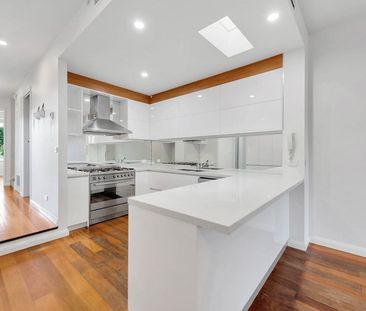 25A Stevedore Street, Williamstown VIC 3016 - House For Rent | Domain - Photo 3