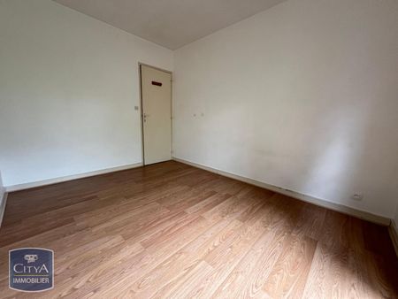 Location Appartement 3 pièces 62m² VELIZY VILLACOUBLAY 78140 - Photo 4