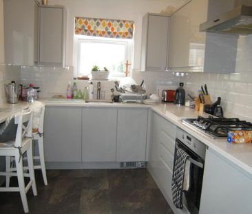 3 bedroom terraced house to rent - Photo 6