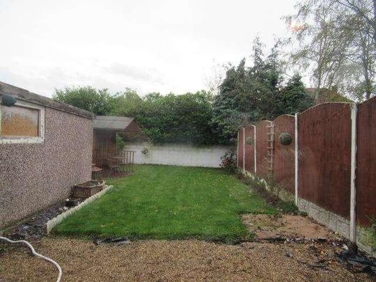 Swarcliffe Drive East, Leeds, LS14 - Photo 1