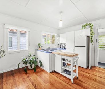 Tidy home in Grange - Photo 2