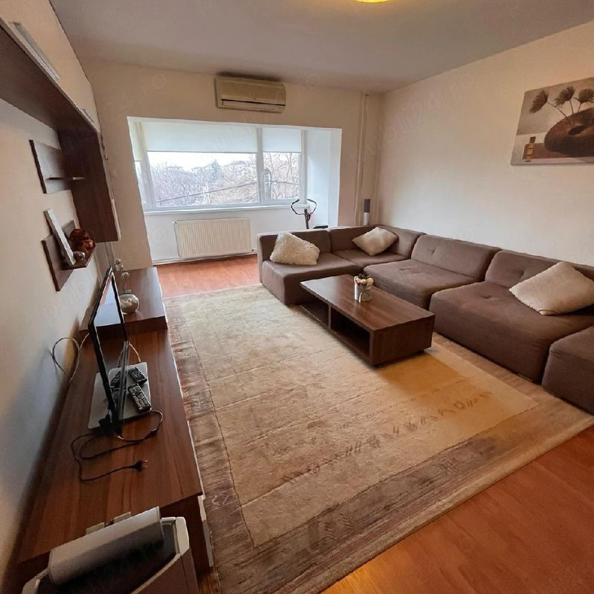 Proprietar inchiriez ap. cu 4 camere decomandat si complet utilat in zona Bucovina, Timisoara. - Fotografie 1