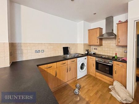 1 bedroom Flat To Let - Photo 5