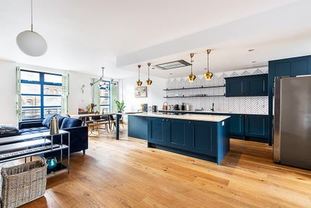 3 bedroom flat to rent - Photo 5