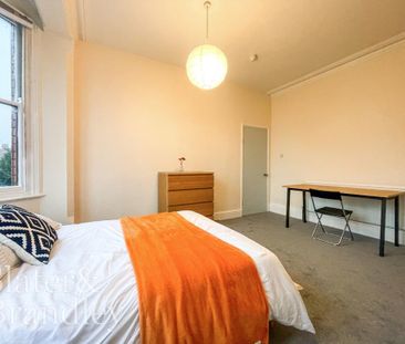 1 bedroom in a house share to rent - Photo 6