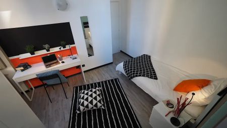 Via Alberto Nota, Turin, Piedmont 10122 - Photo 2