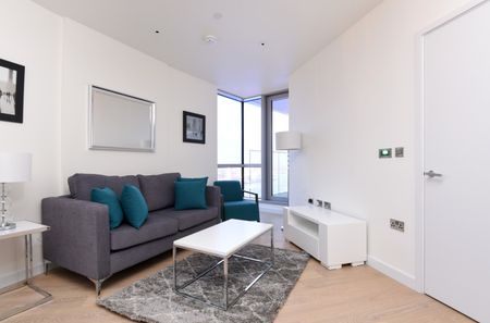 Apartment to Rent: Charrington Tower, E14 - Photo 3