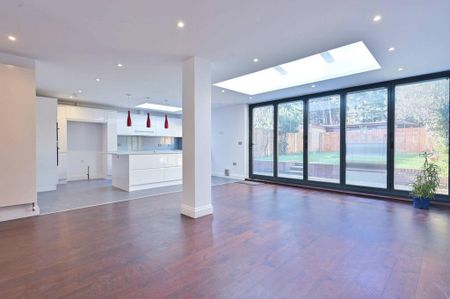 5 bedroom house to rent - Photo 2