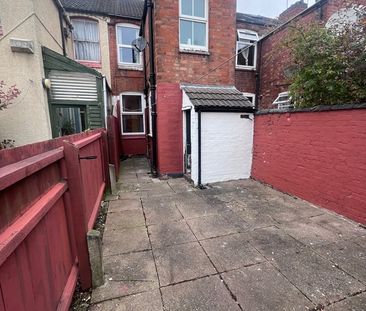 2 Bed Terraced House, Luther Street, LE3 - Photo 4