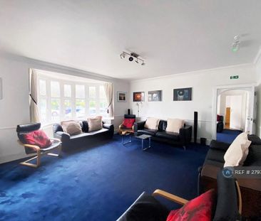 1 bedroom in a house share to rent - Photo 4