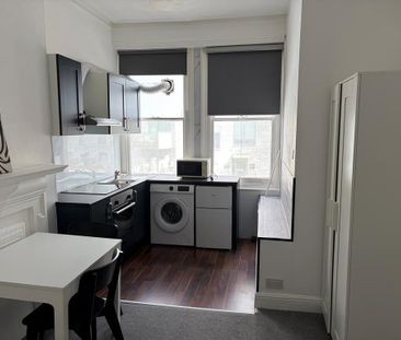 Studio to rent - Photo 4